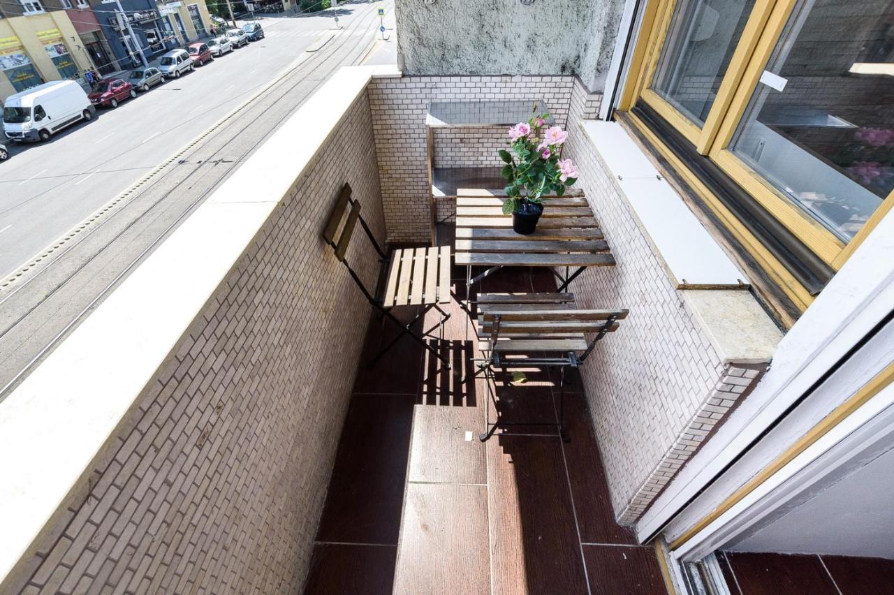 Downtown Buda Homes Relax Budapeste Exterior foto